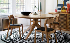 Profile stacking chair