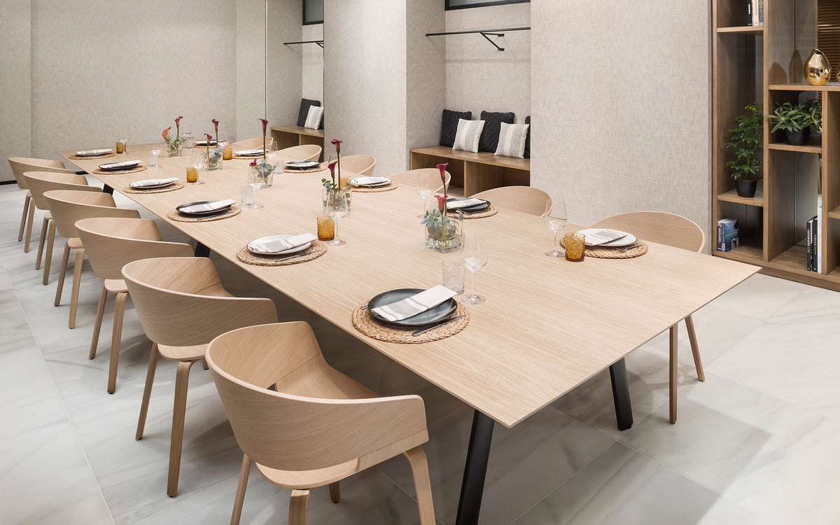 Radius Conference Table Radial Conference table by Andreu World | SCP