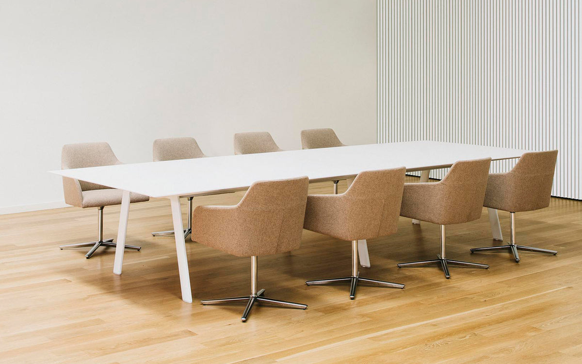 Radius Conference Table Radial Conference table by Andreu World | SCP