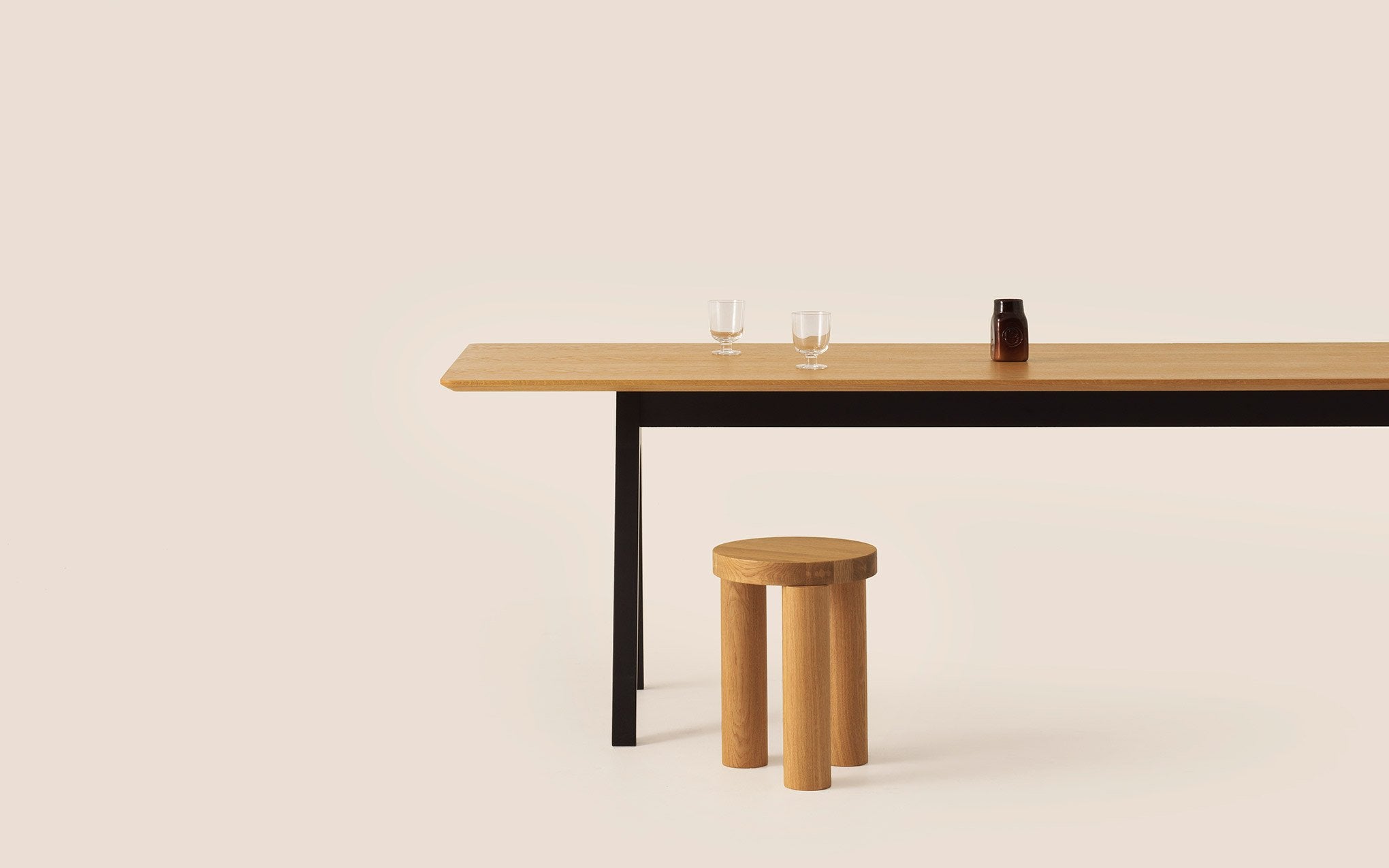 Offset stool