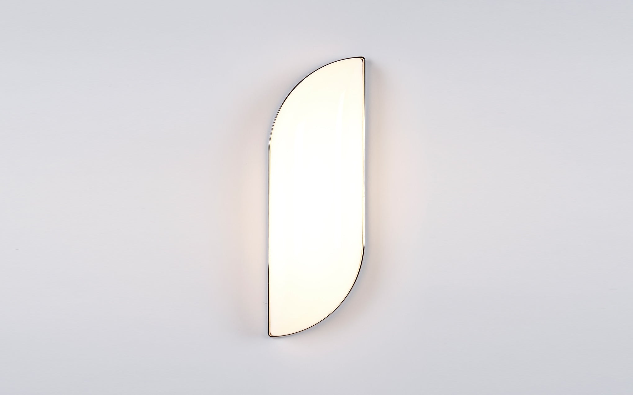 Odds & Ends aquafresh wall light