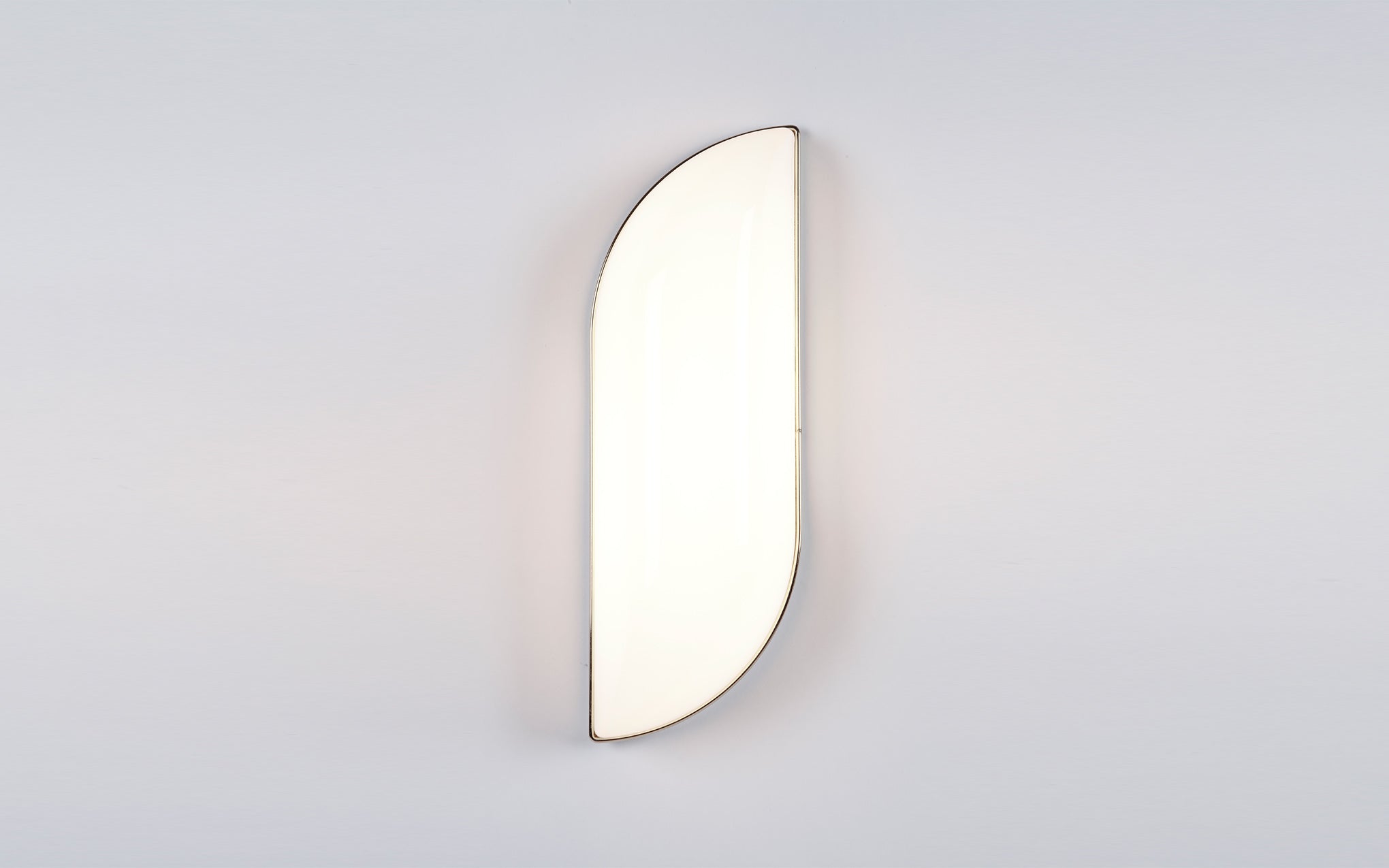 Odds & Ends aquafresh wall light