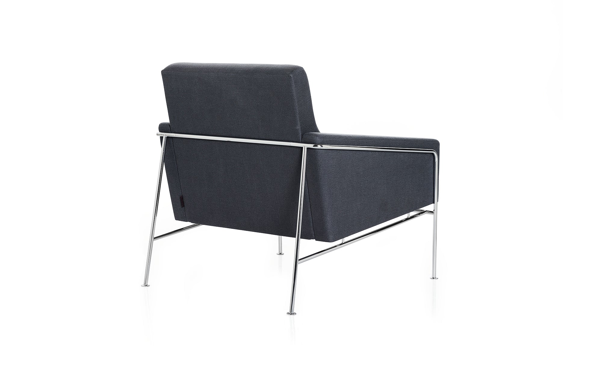 Series 3300 lounge chair