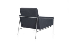 Series 3300 lounge chair