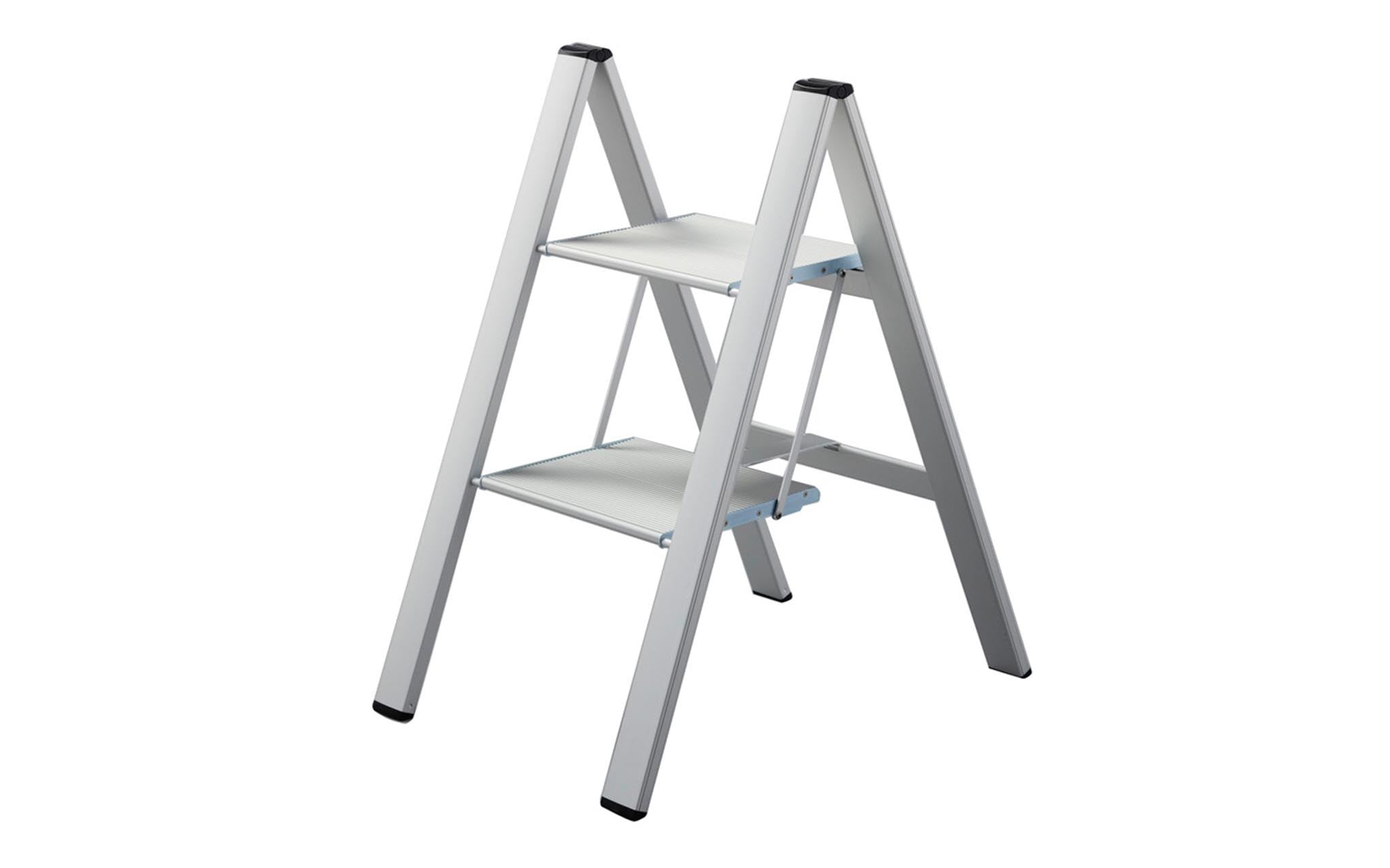 Slim step ladder