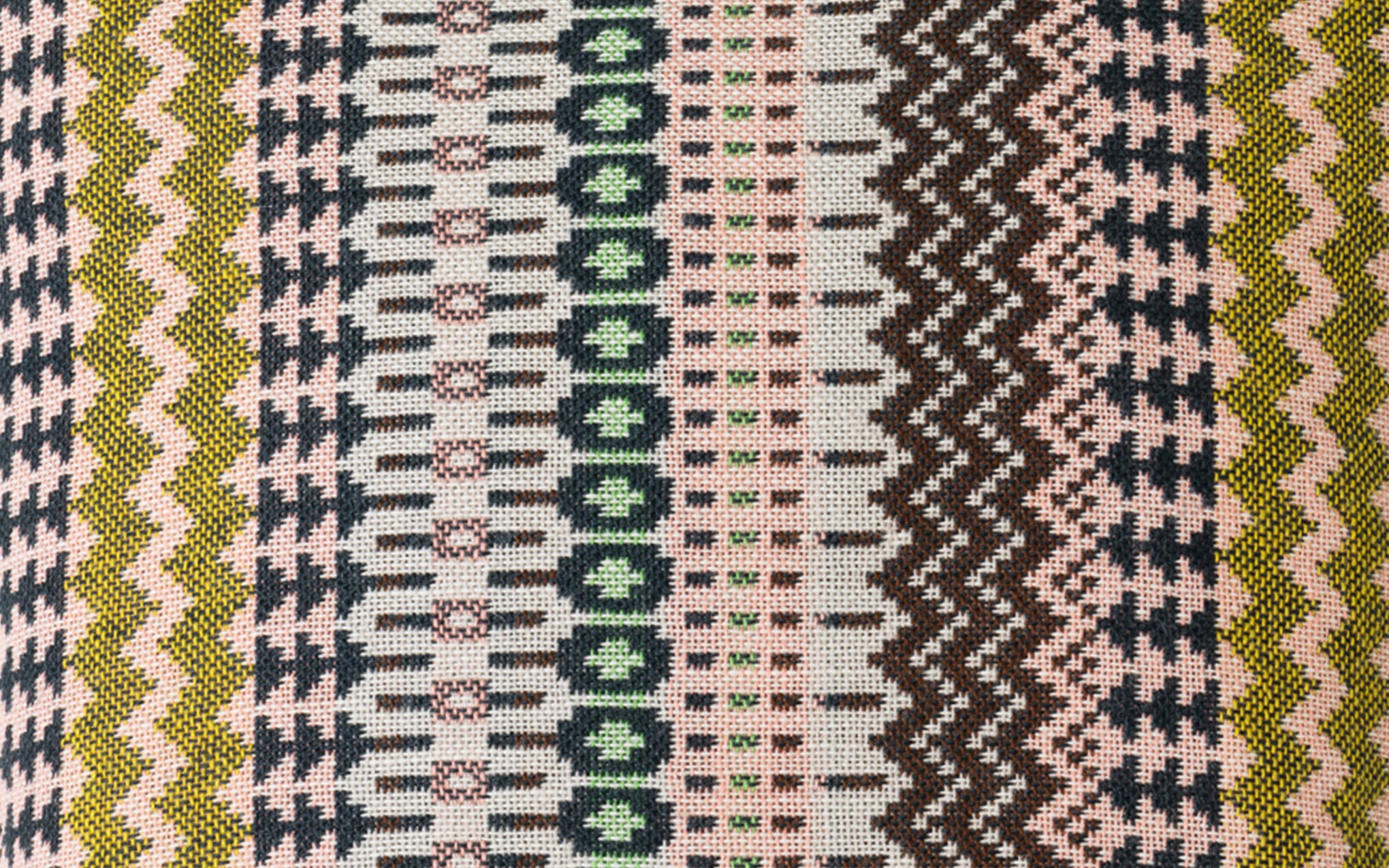 Frank pouffe in Static
