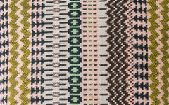 Frank pouffe in Static