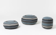 Frank pouffe in Static