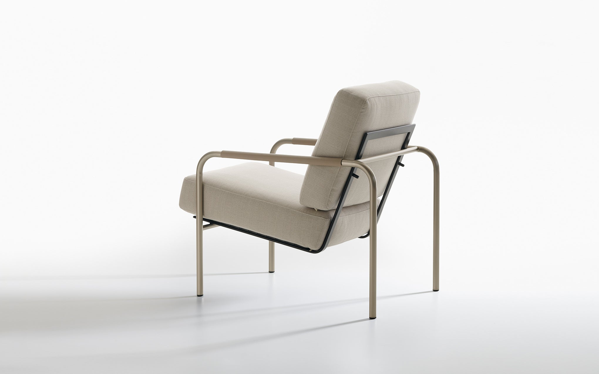 Susanna armchair by Gabriele Mucchi for Zanotta | SCP
