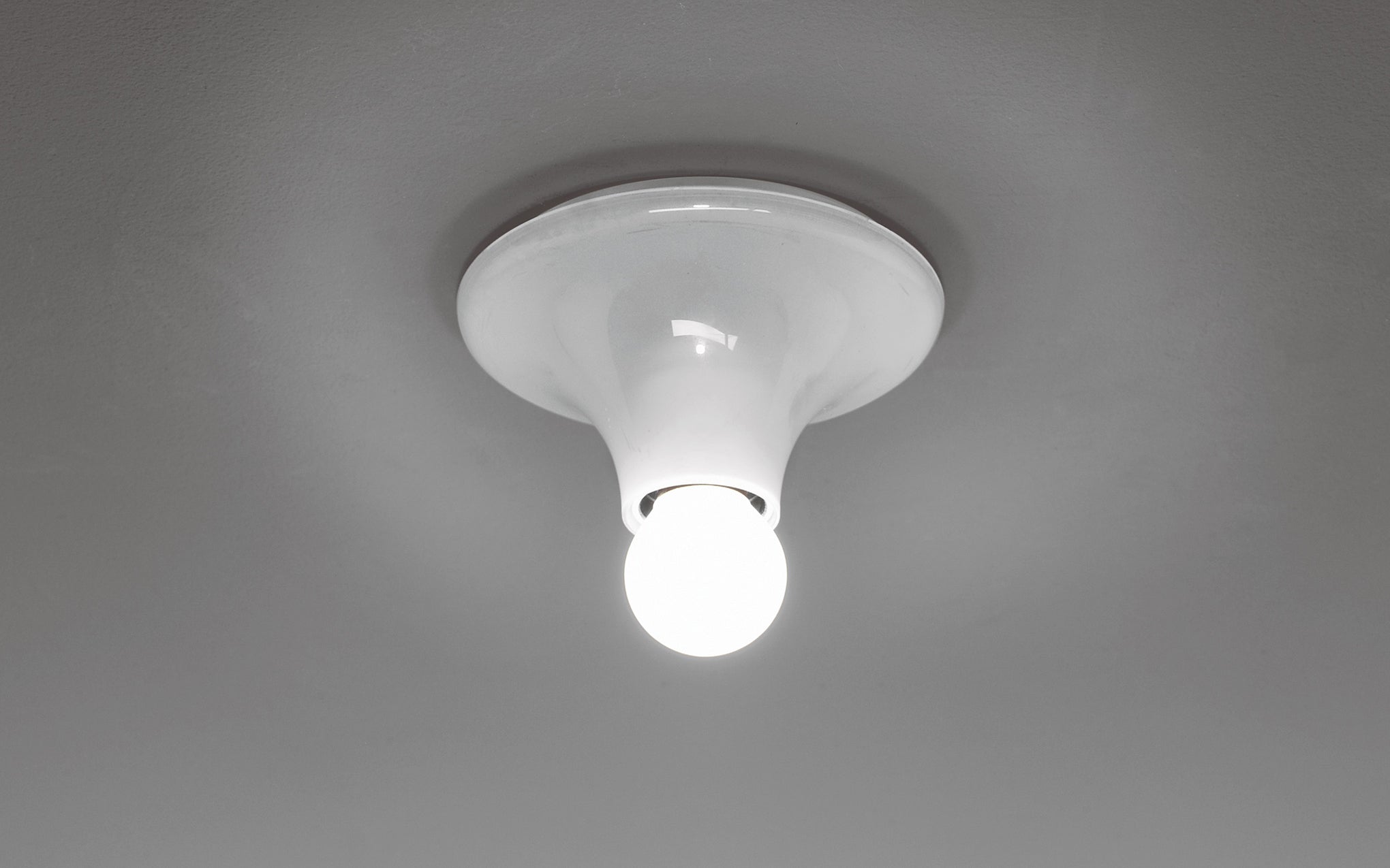 Teti ceiling/wall lamp