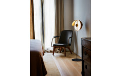 Theia P floor light