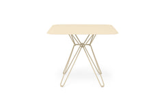 Tio square dining table