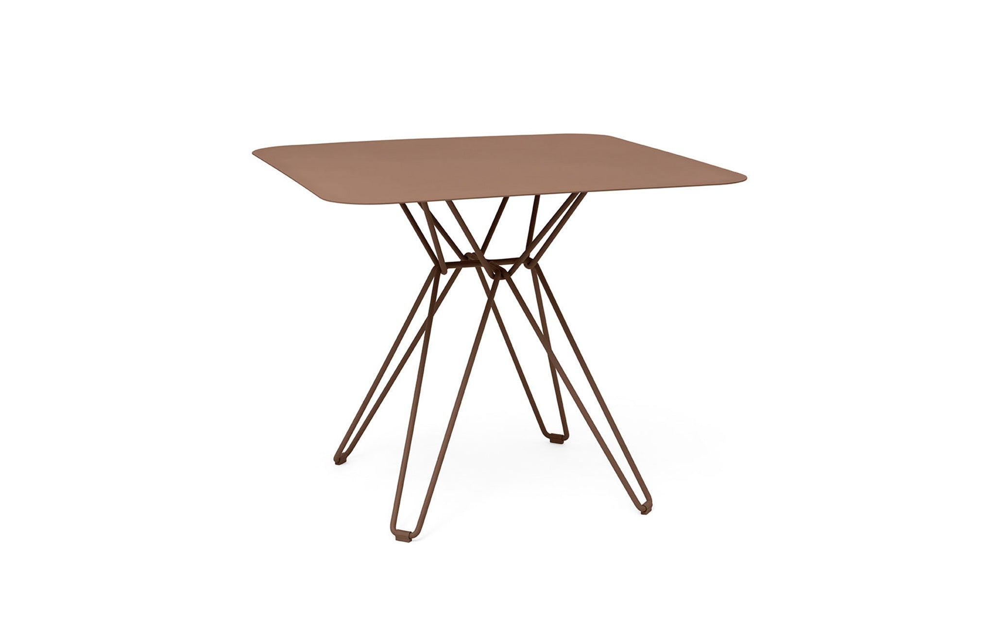 Tio square dining table