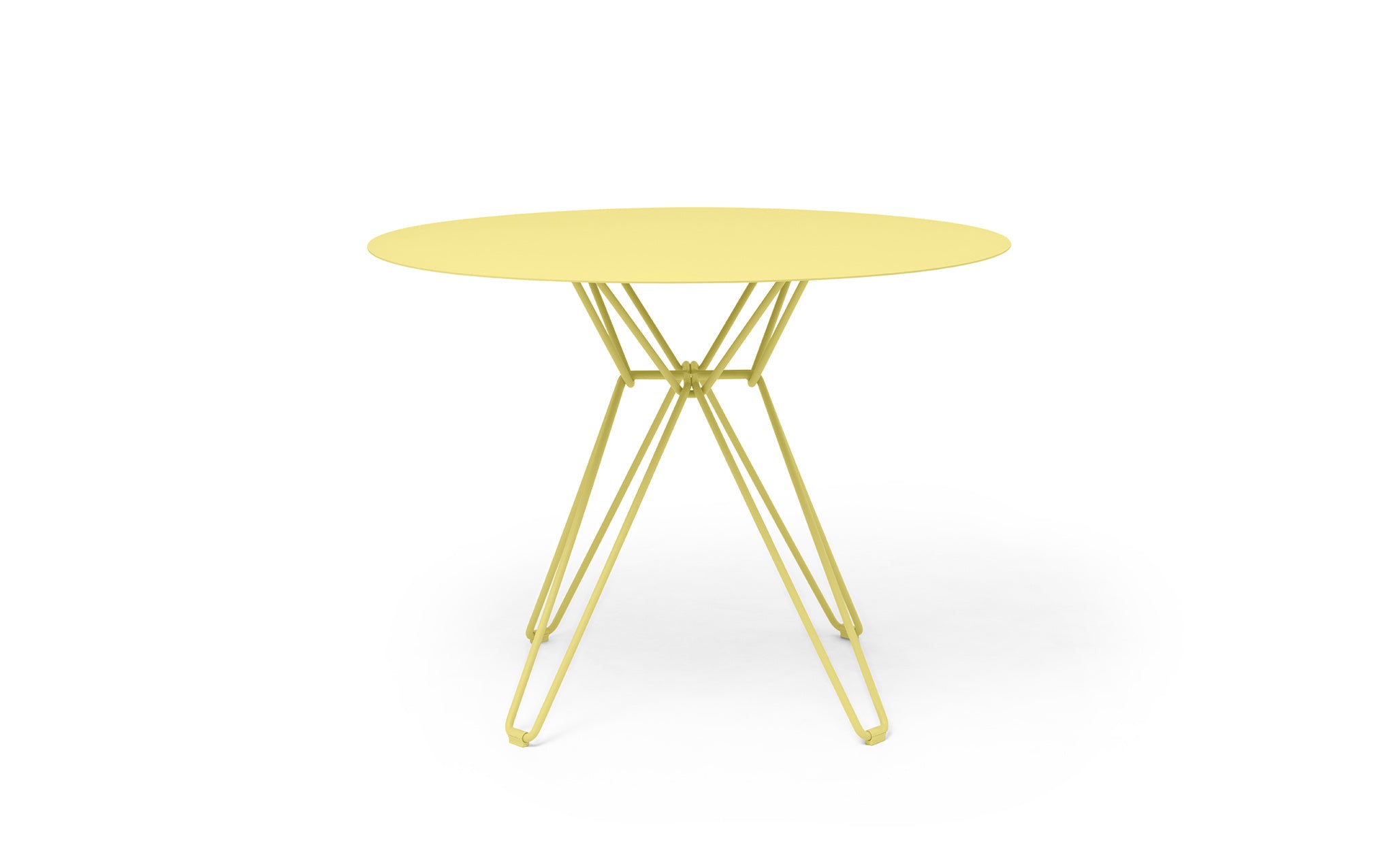 Tio round dining table