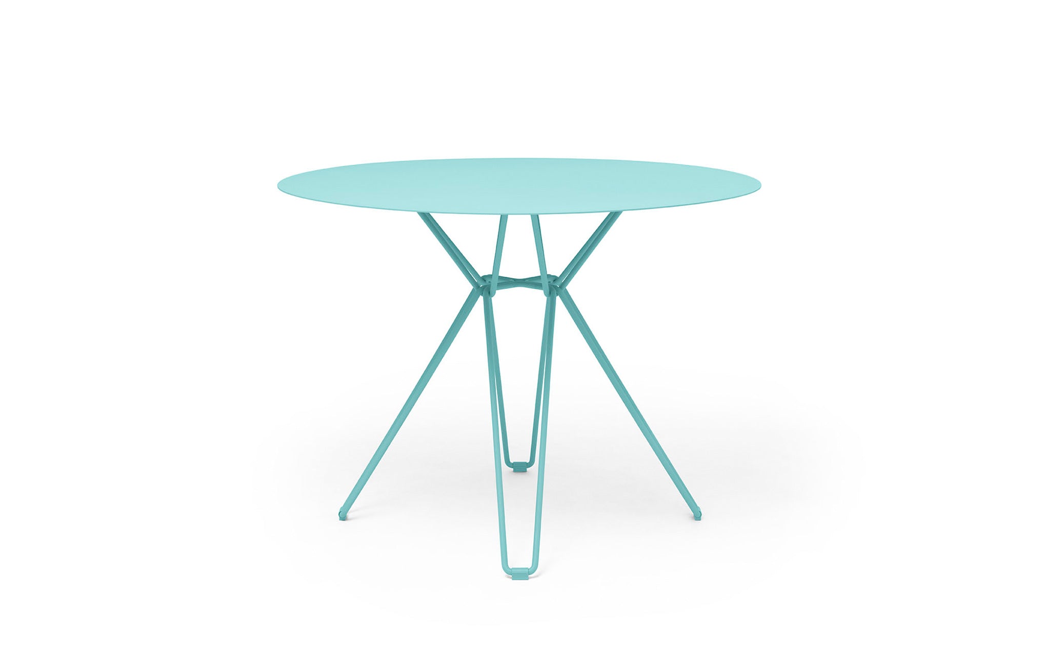 Tio round dining table