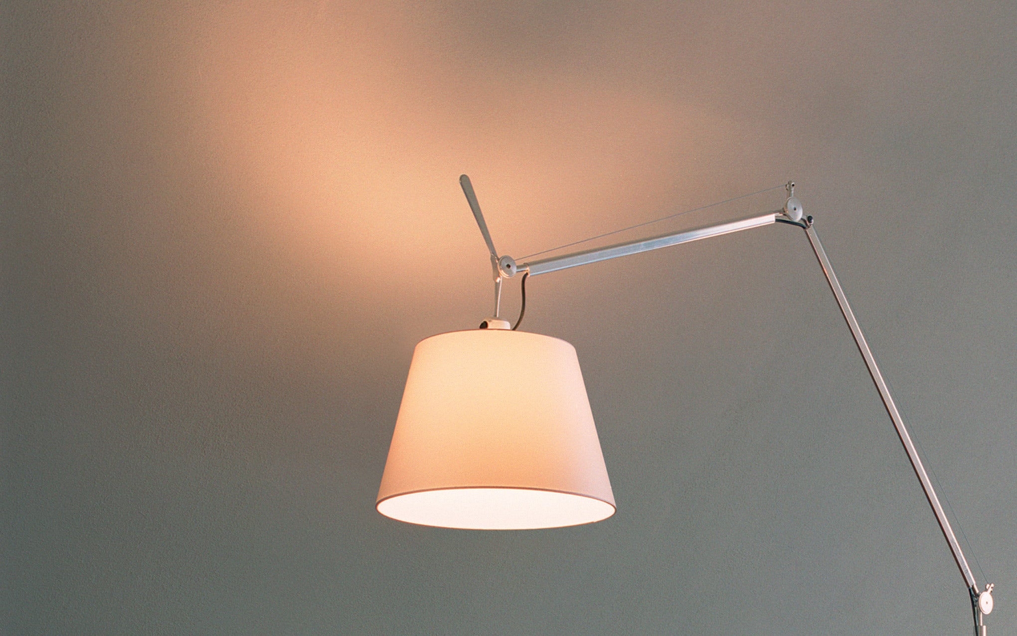 Tolomeo Mega floor light