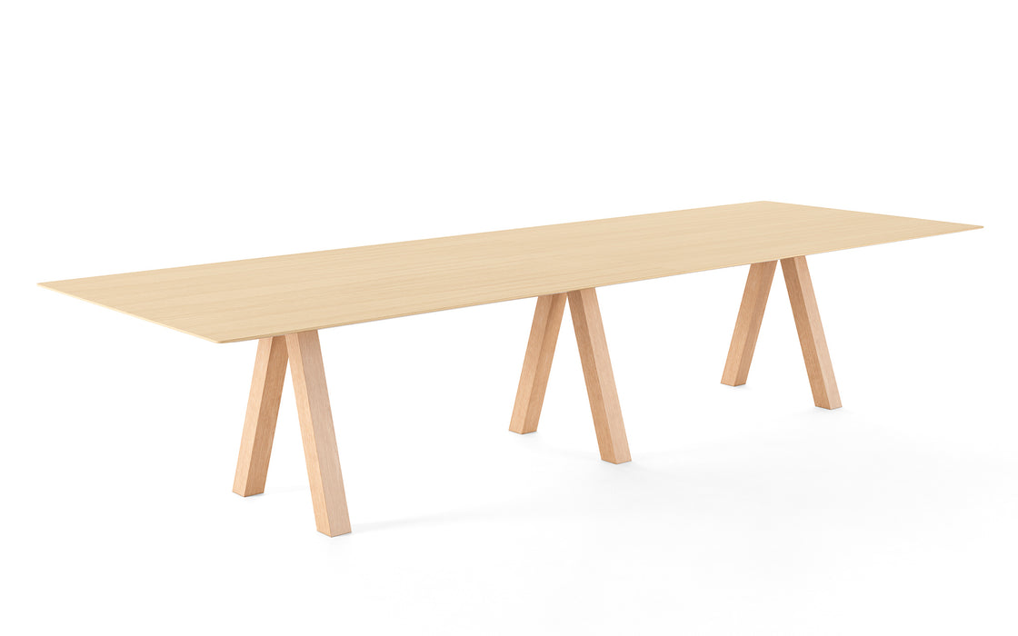 Trestle table