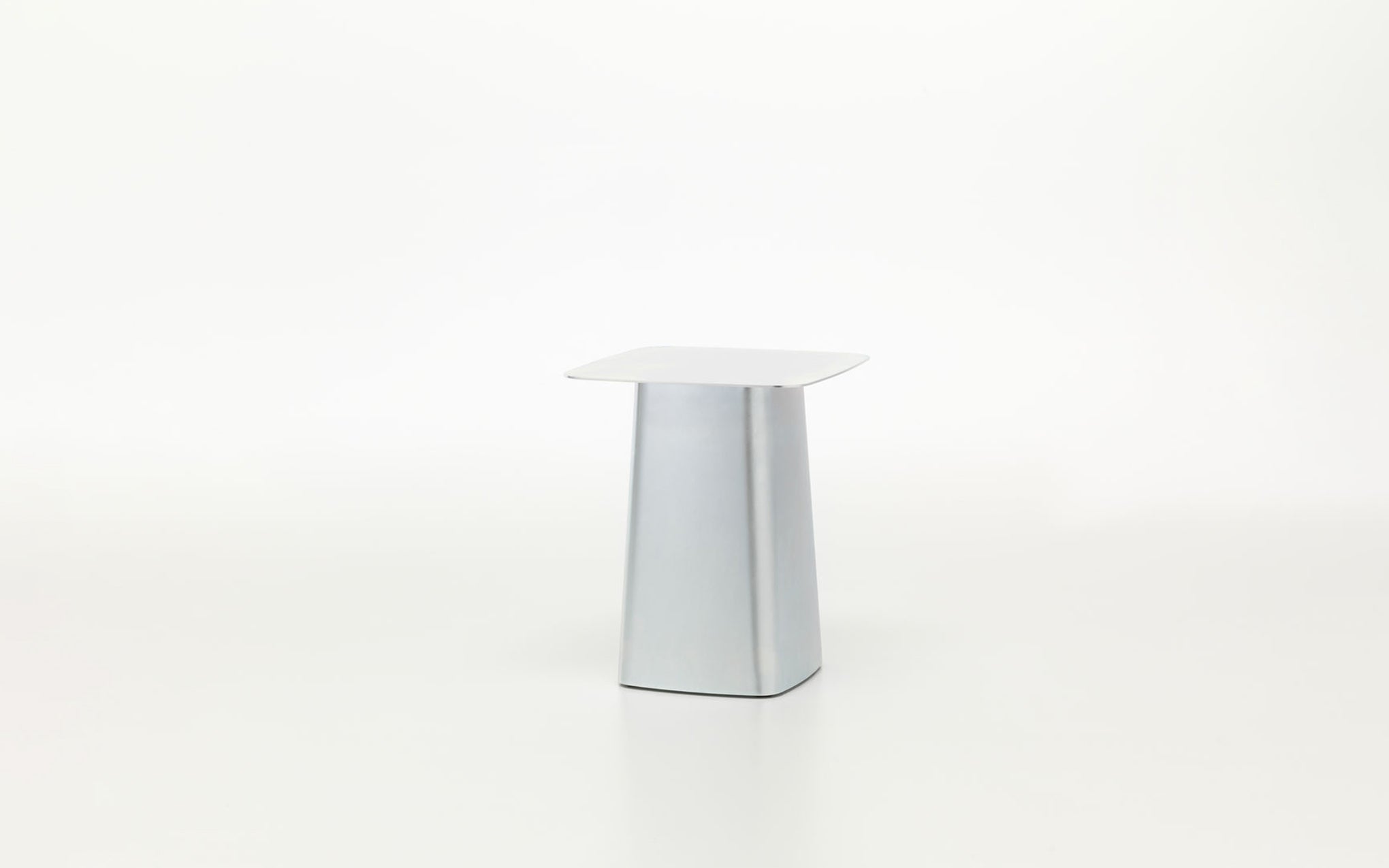 Metal Side Table - outdoor