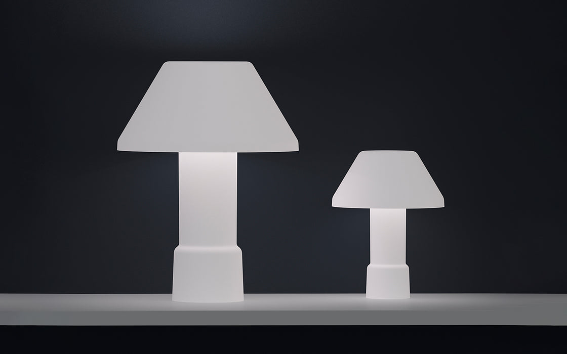 w163 Lampyre table Light