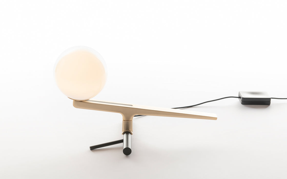 Yanzi table light
