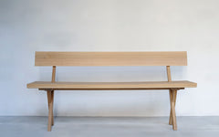 Touch bench with backrest