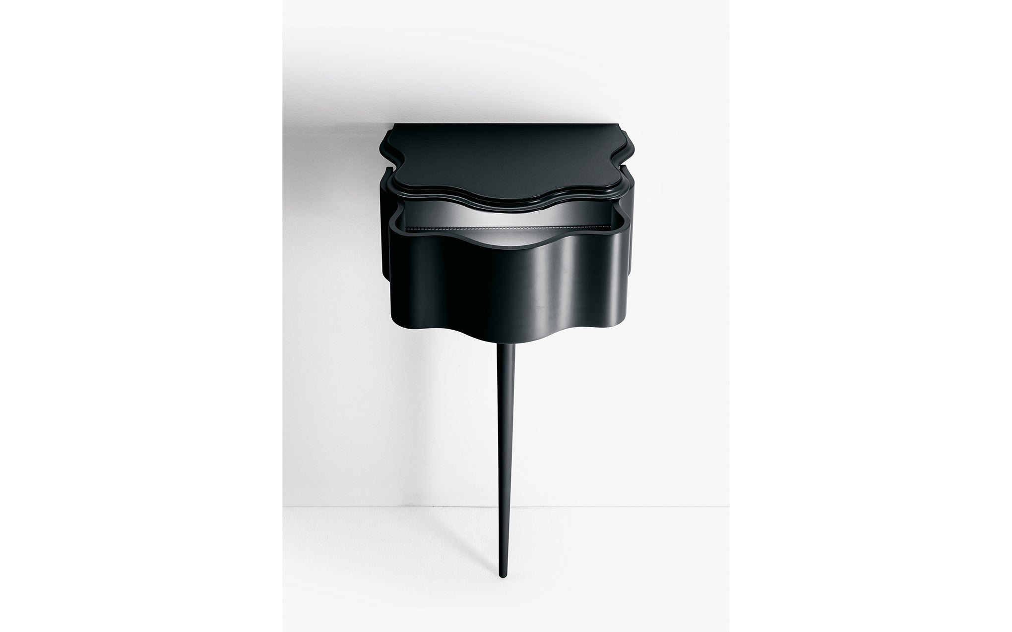 Carlino CM side table