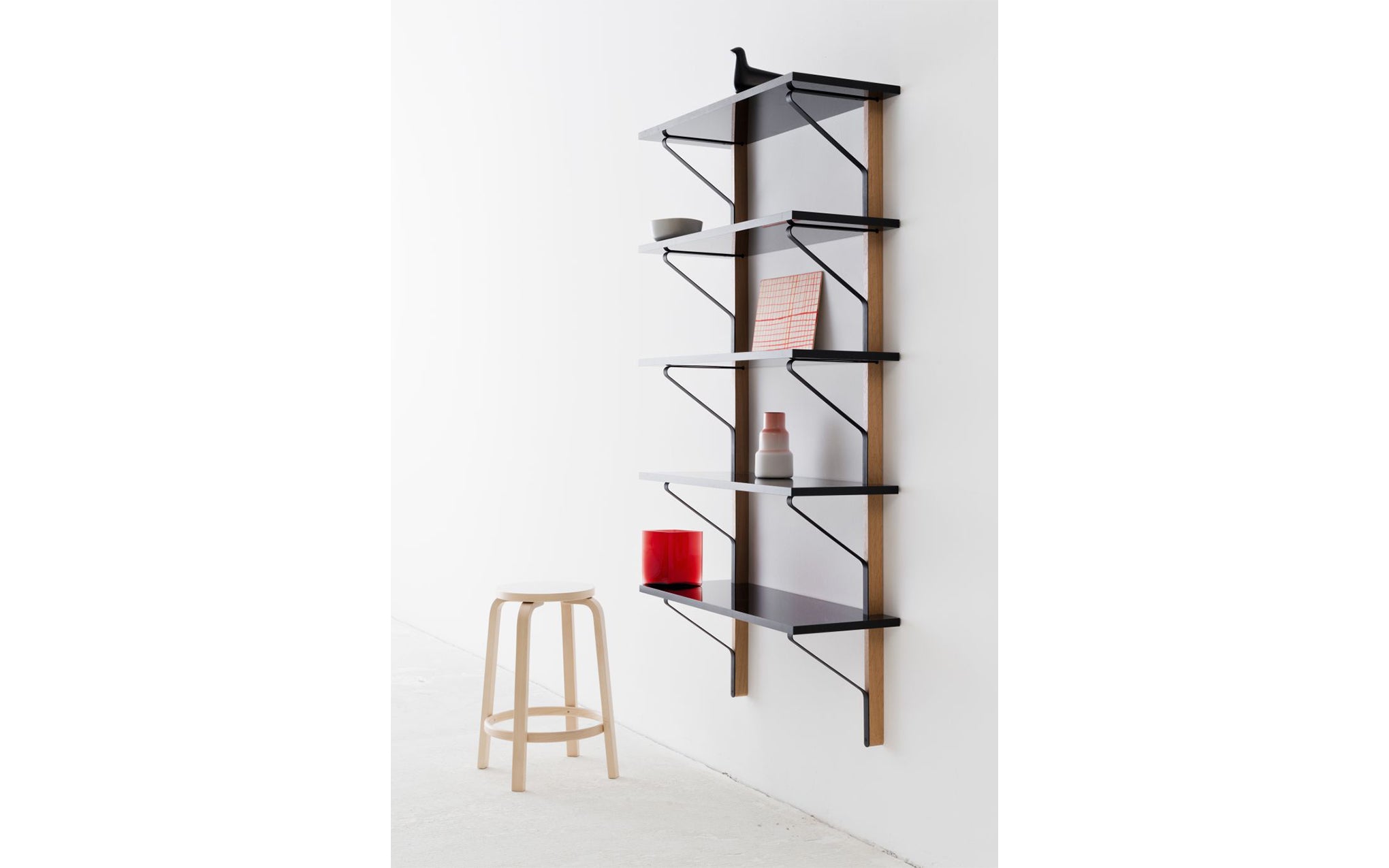 Kaari wall shelf