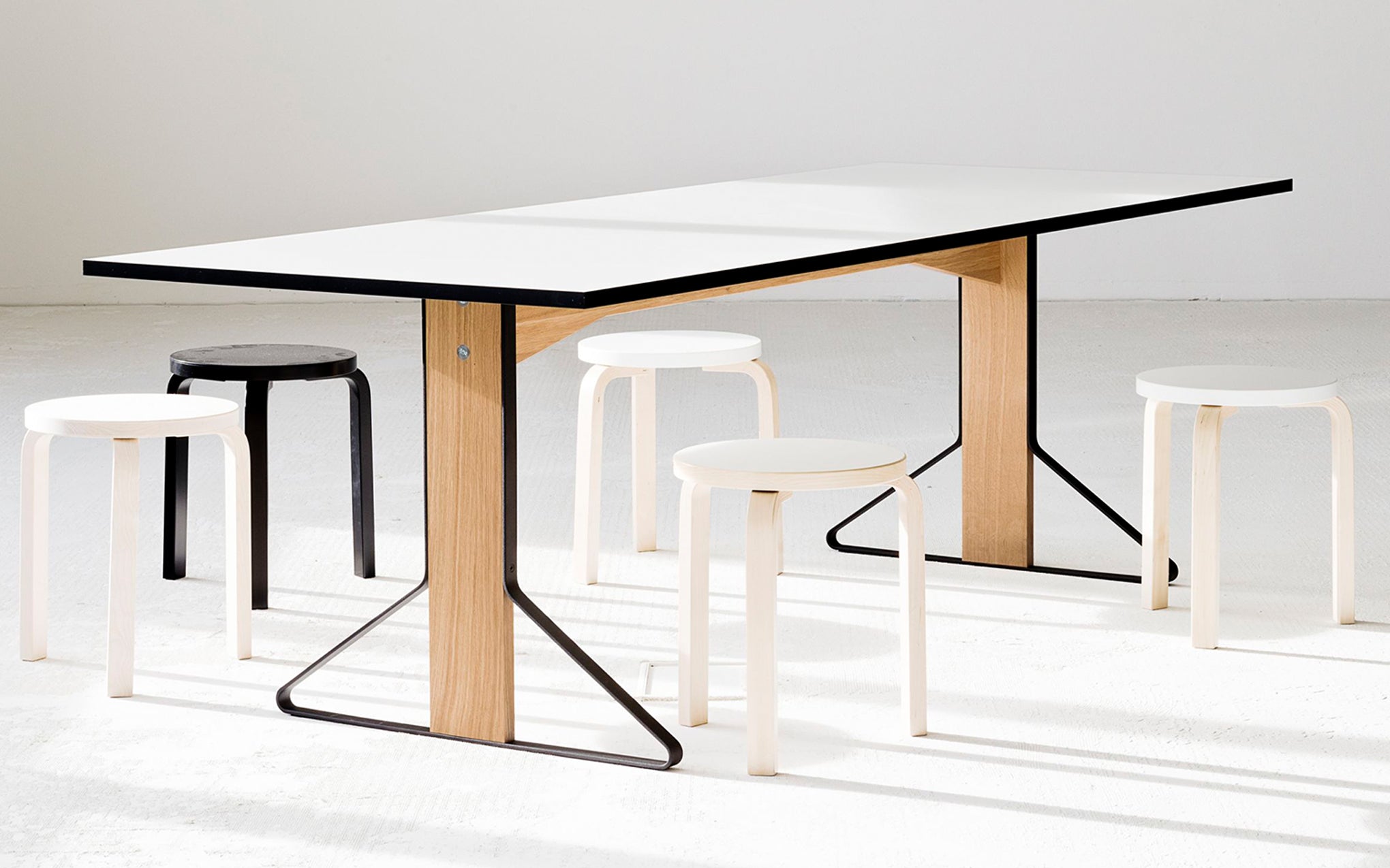 Kaari table - rectangular