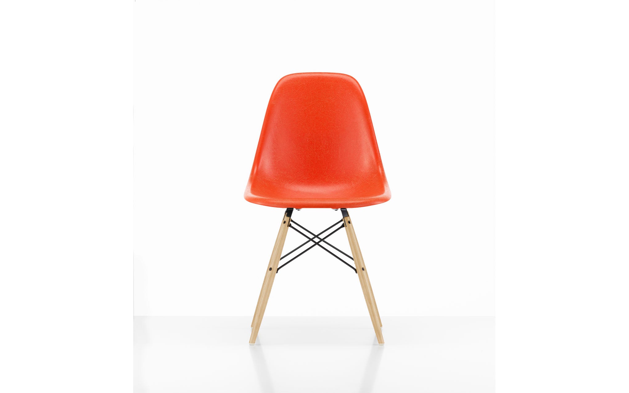 Fiberglass DSW chair