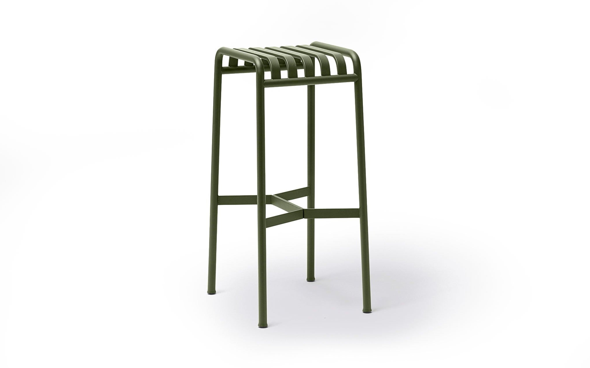 Palissade bar stool