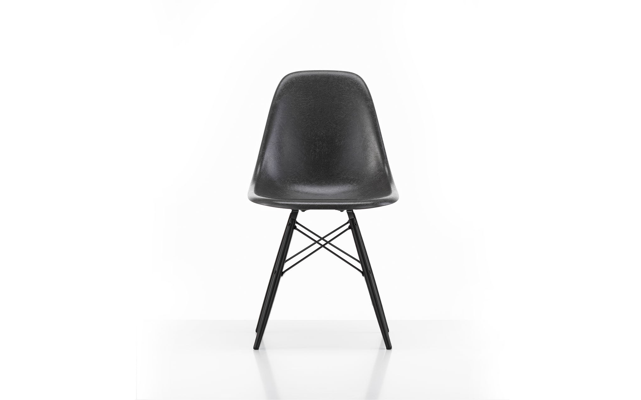 Fiberglass DSW chair