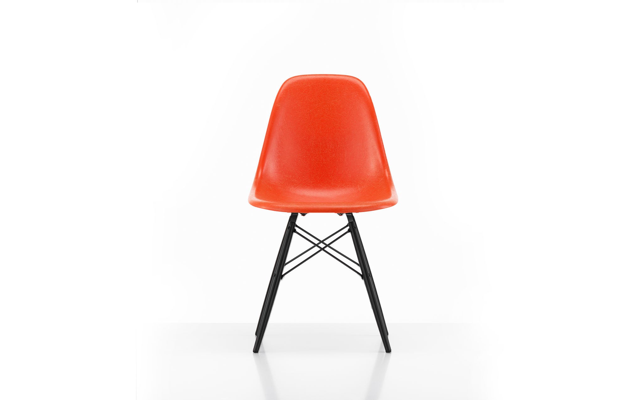 Fiberglass DSW chair