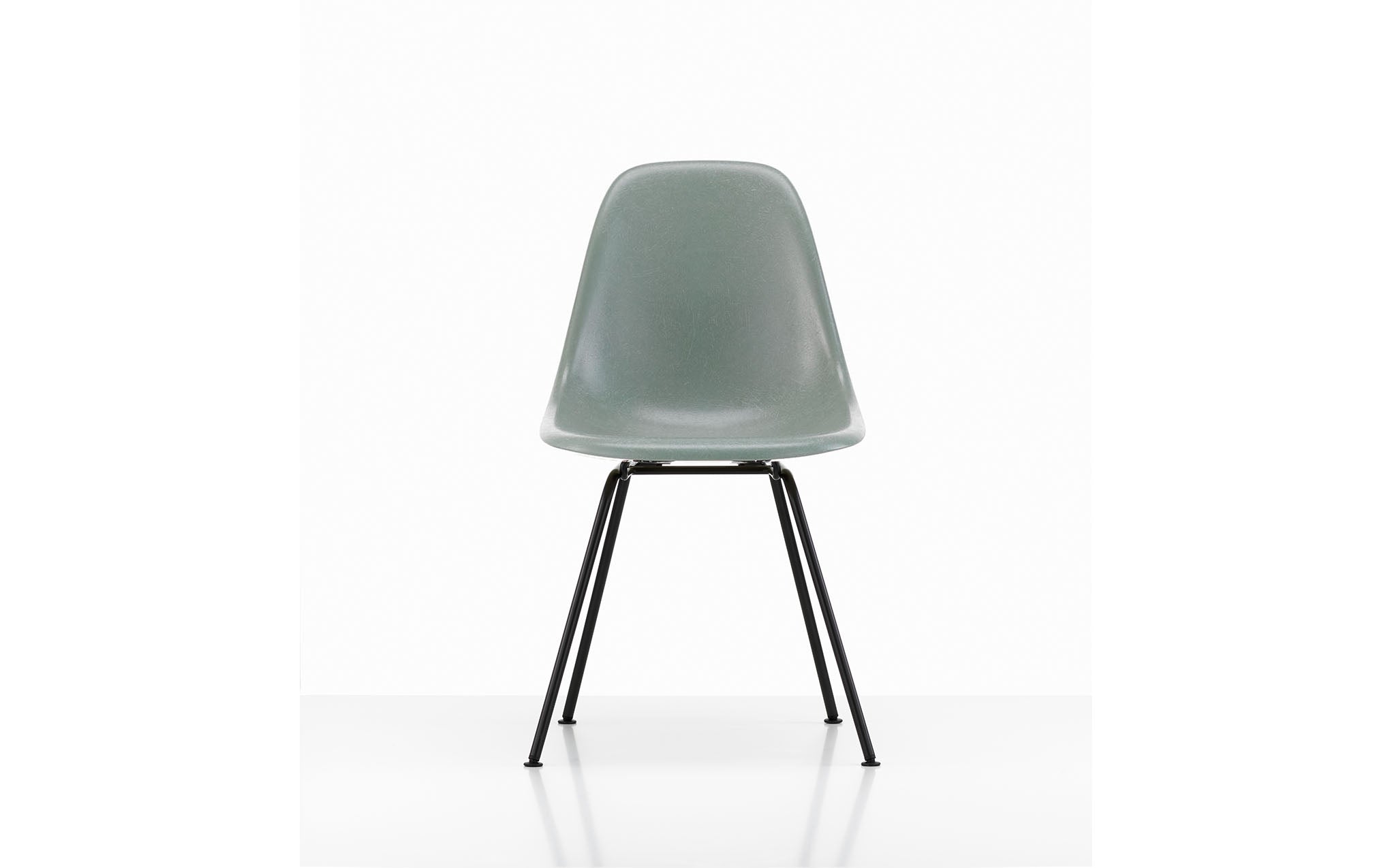 Fiberglass DSX chair