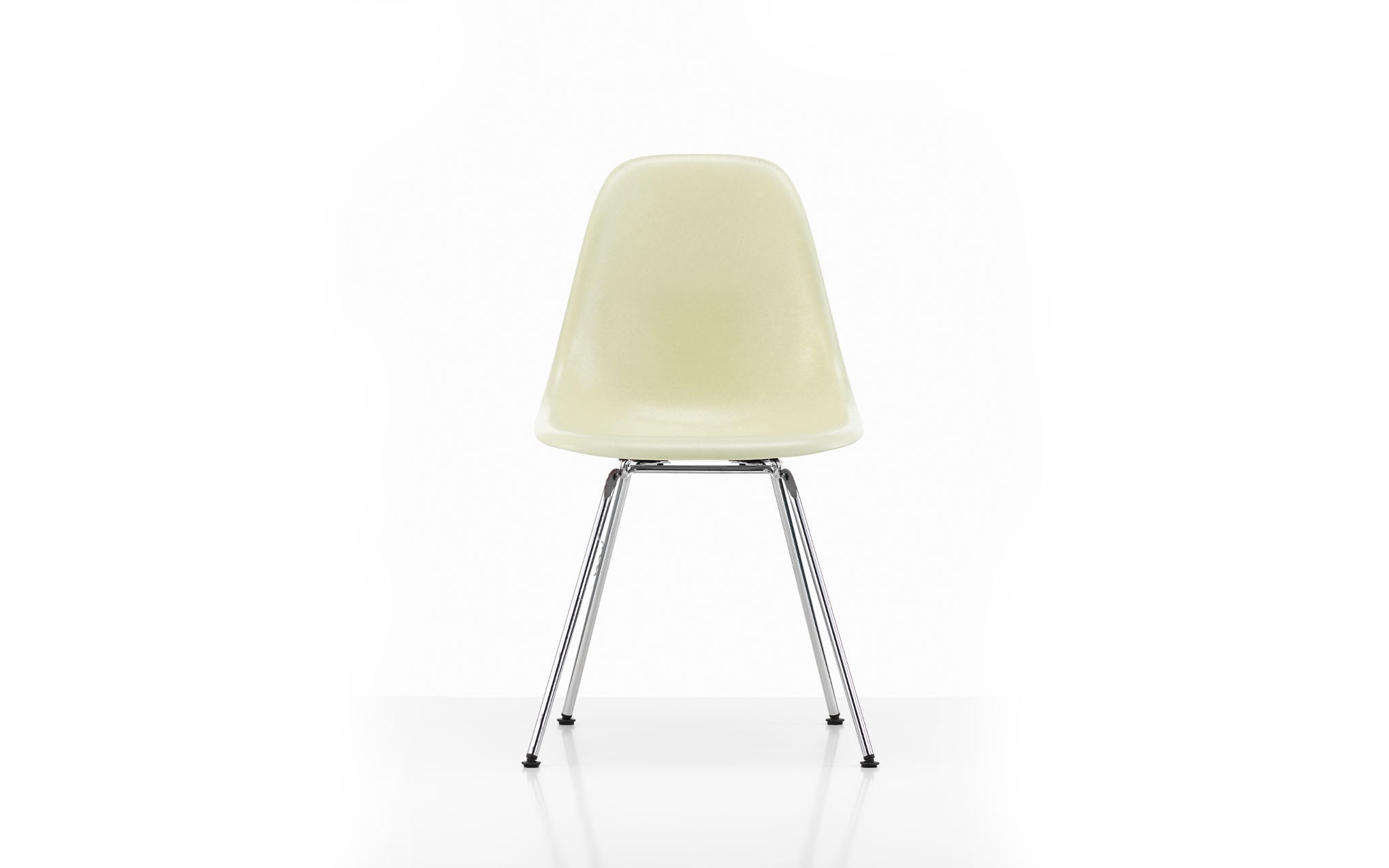 Fiberglass DSX chair