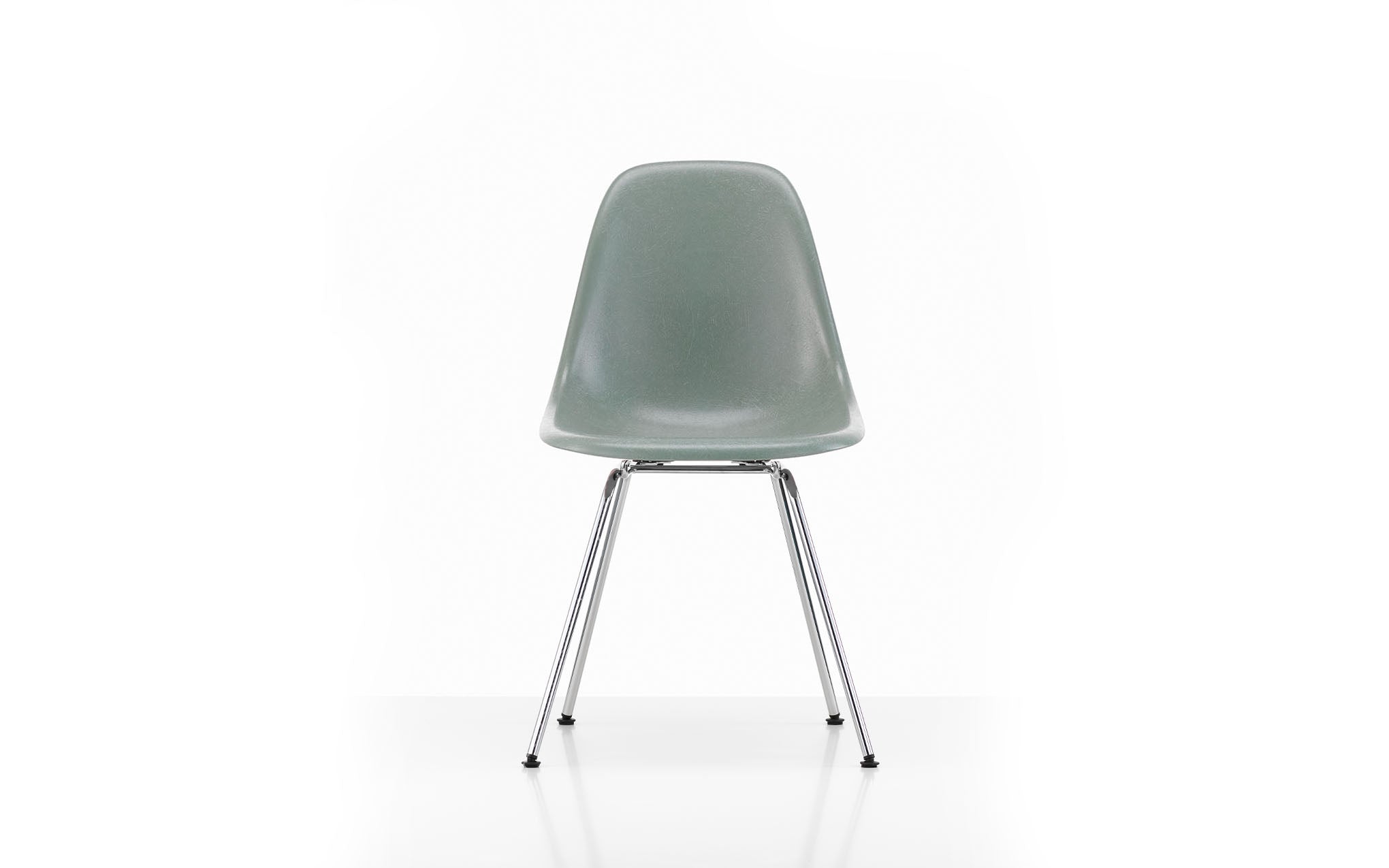 Fiberglass DSX chair