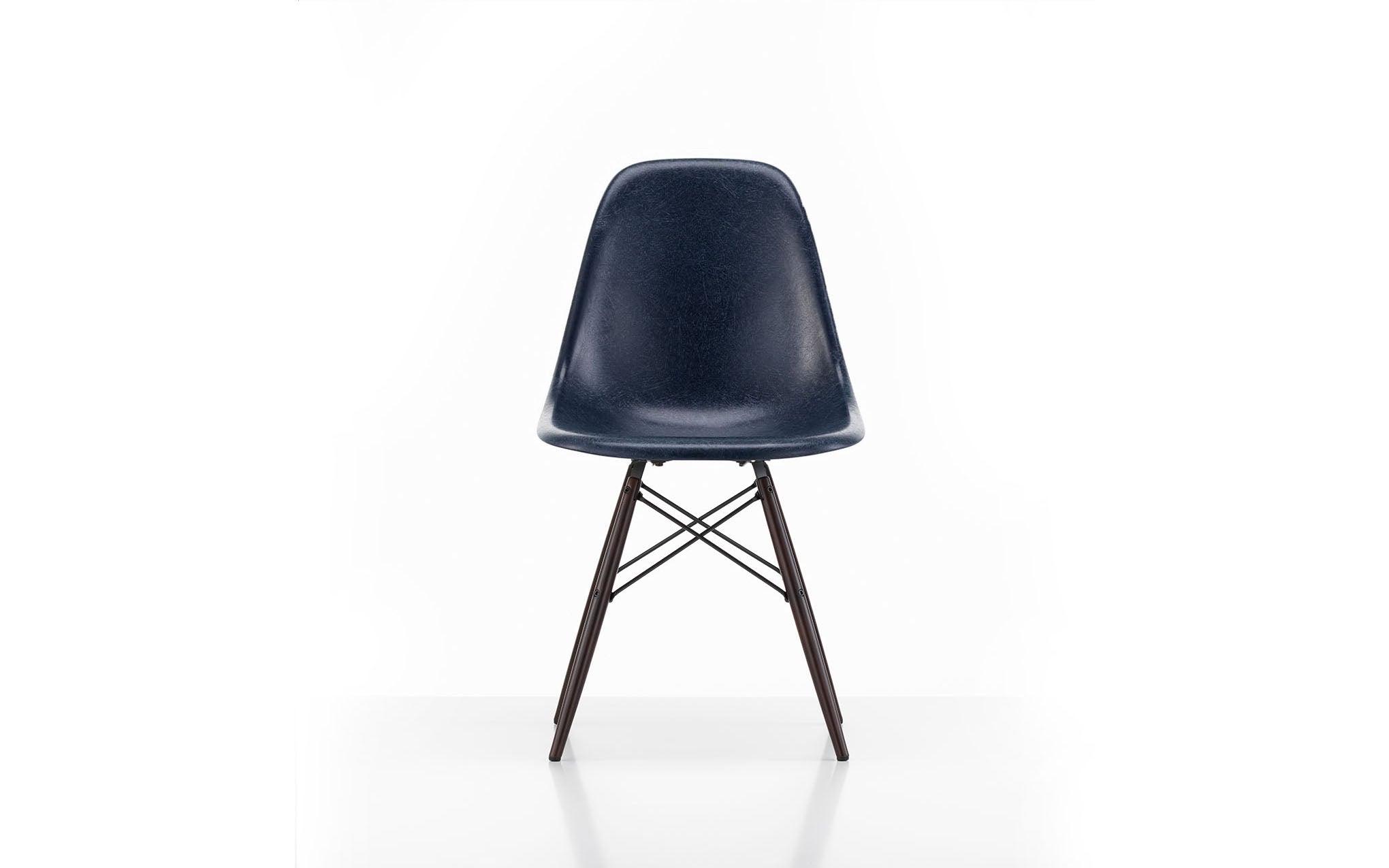 Fiberglass DSW chair