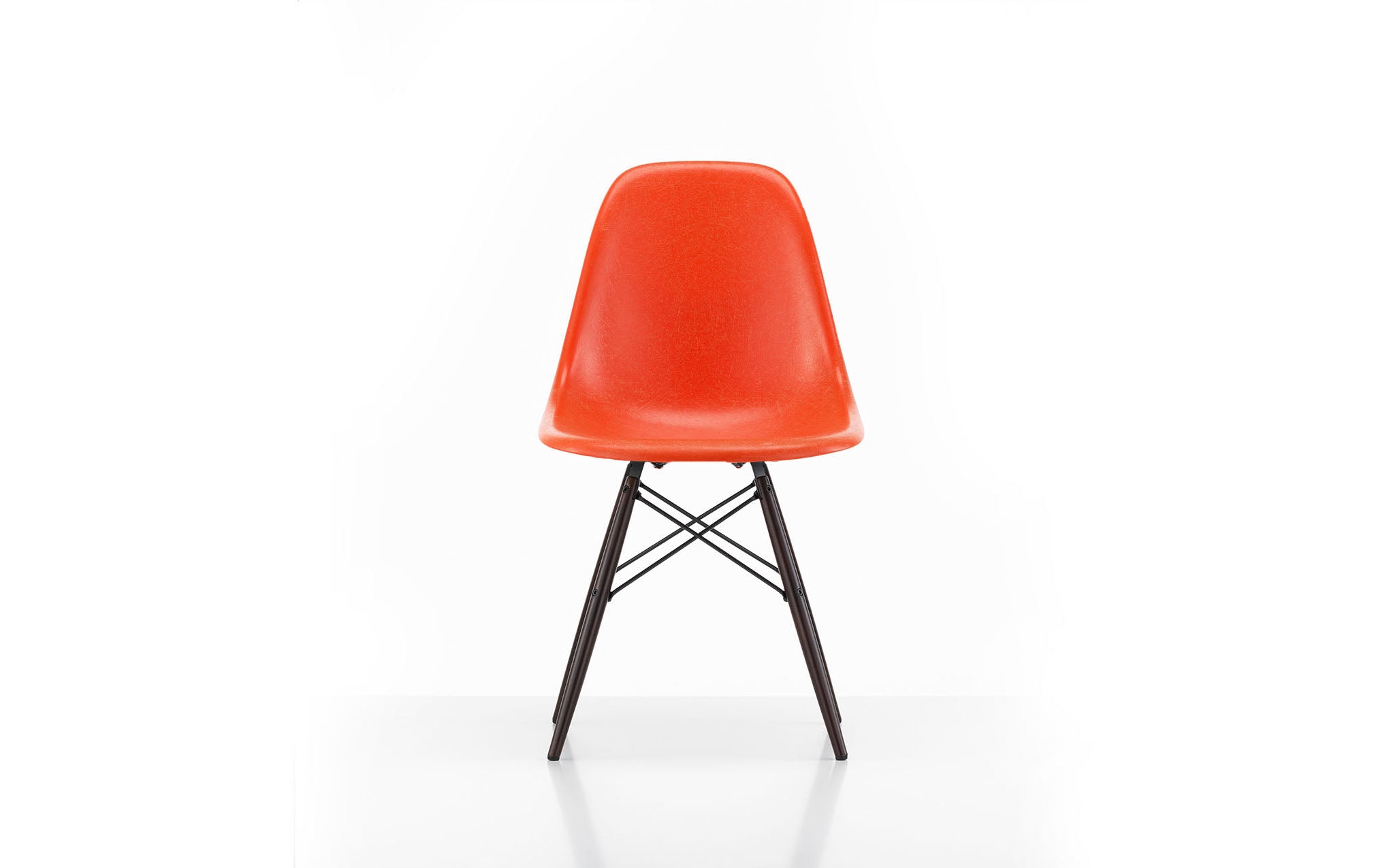 Fiberglass DSW chair