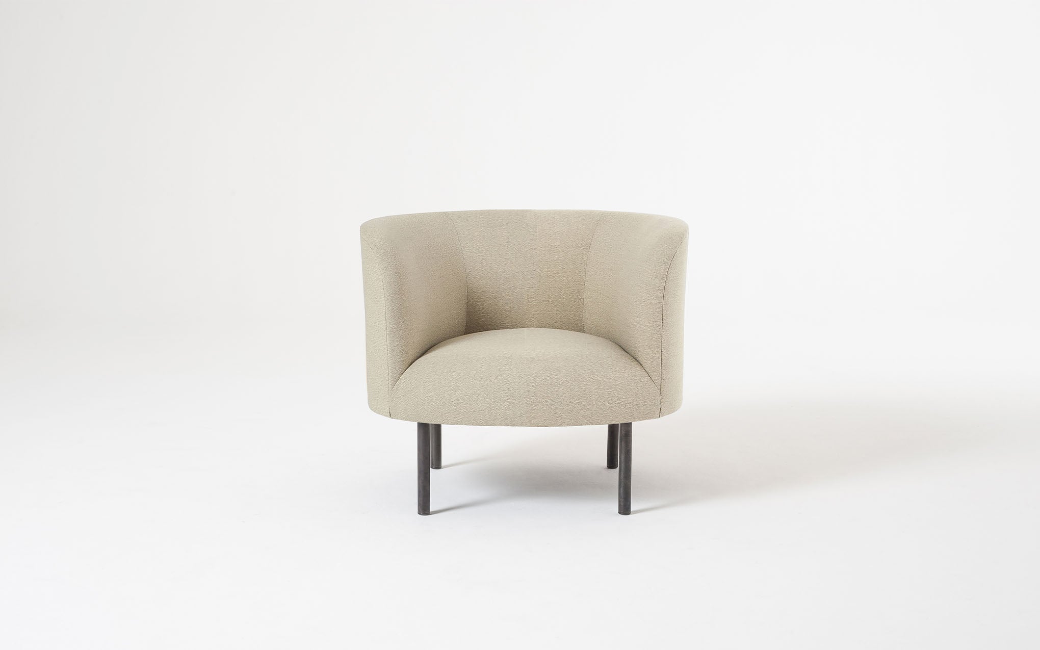 Continuous armchair - sprung seat