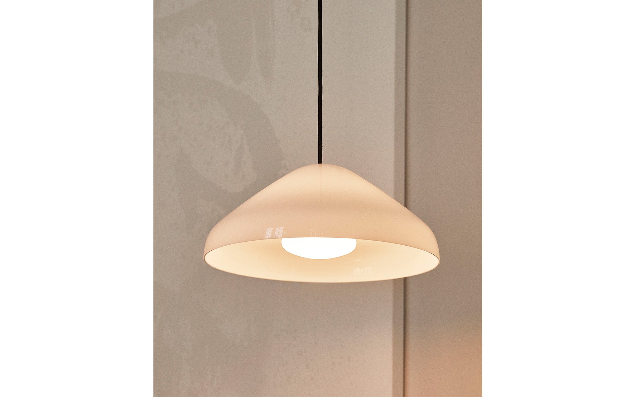 Pao glass pendant 350