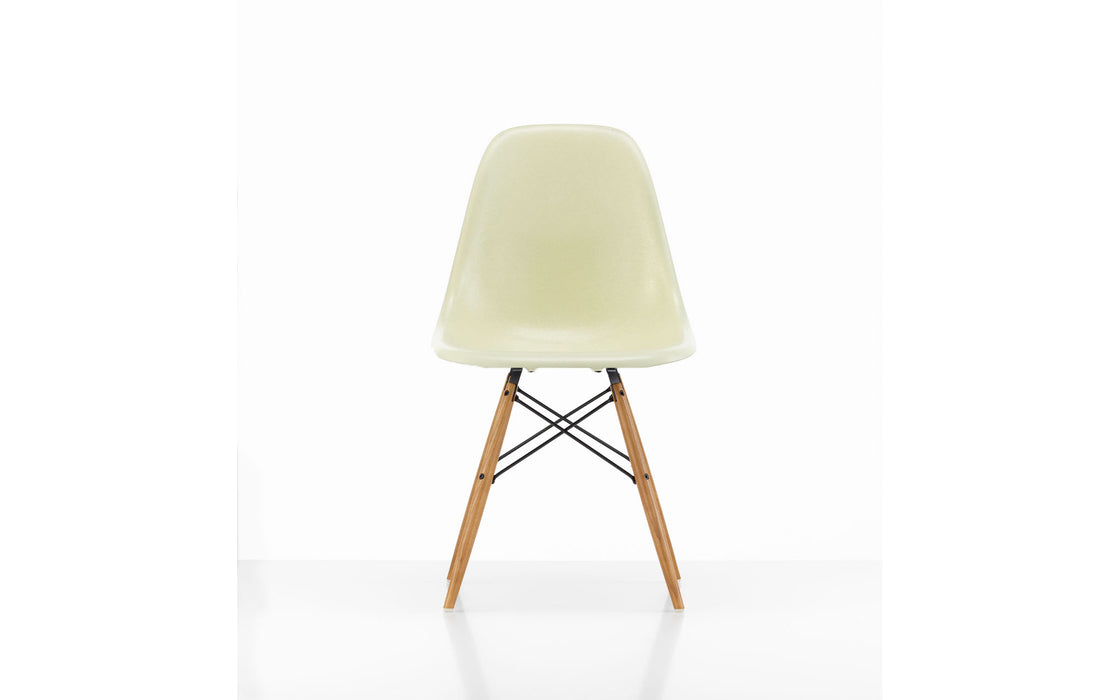 Fiberglass DSW chair