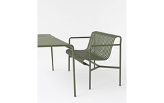 Palissade dining bench - with armrests