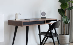 Mouro portable table light