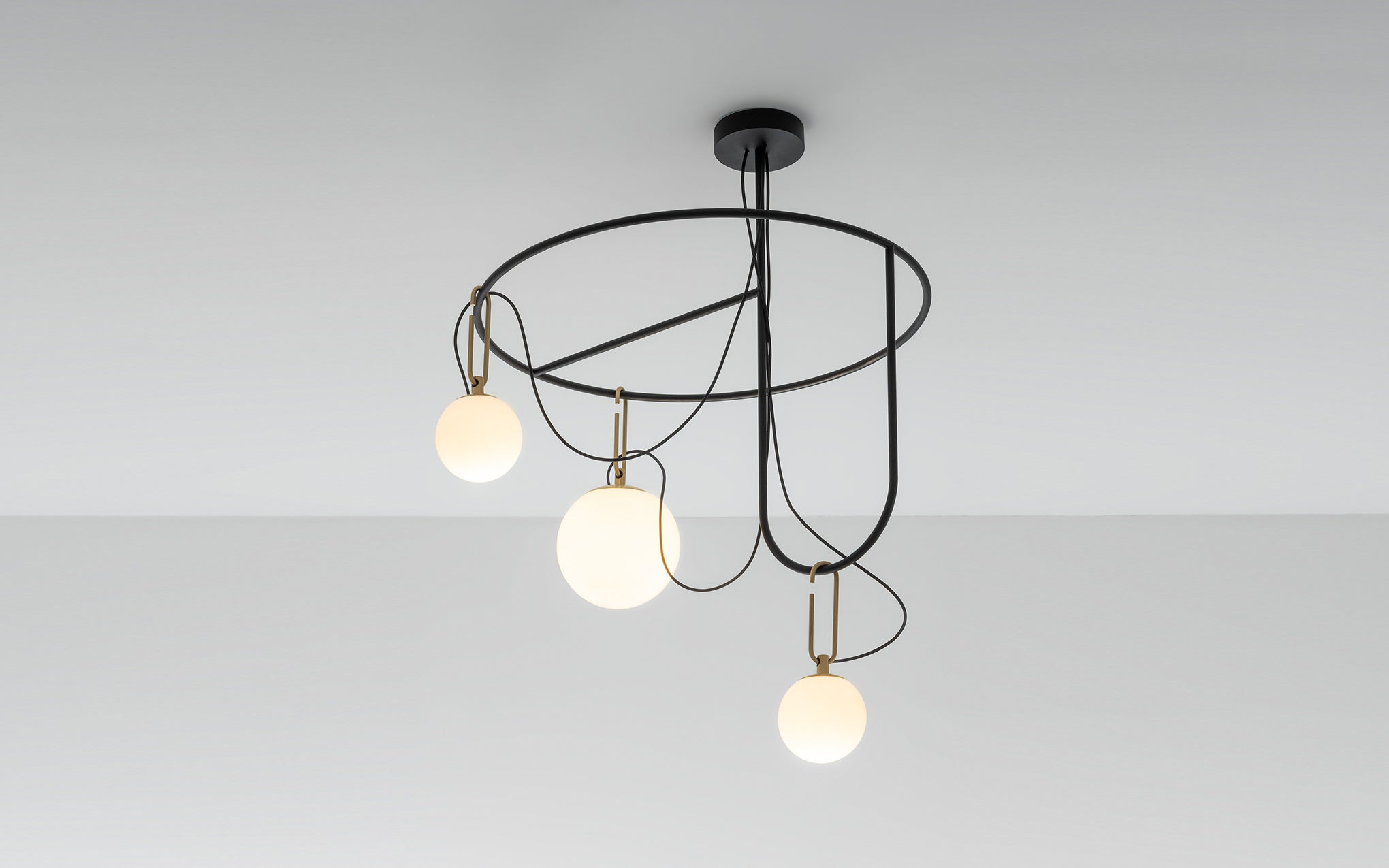 NH S4 circulaire suspension light