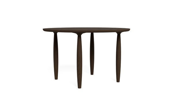 Oku round dining table by NORR11 | SCP