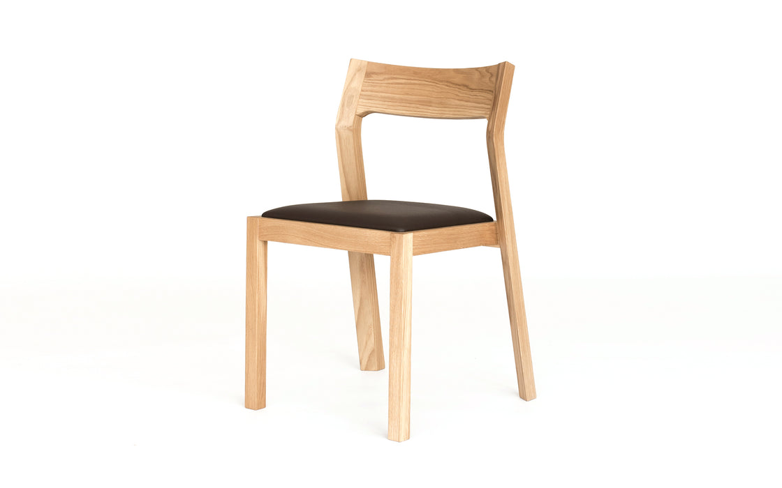 Profile stacking chair