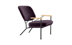 Orlando armchair with oak arms