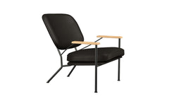 Orlando armchair with oak arms