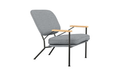 Orlando armchair with oak arms